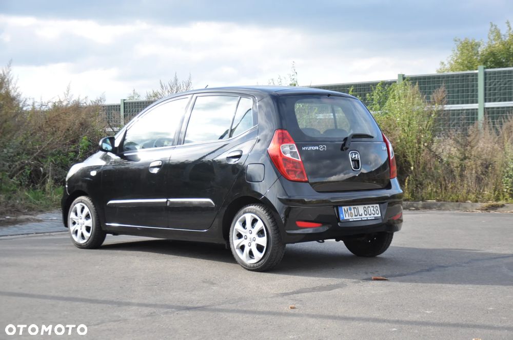 Hyundai i10 1.1 Edition 20 - 5