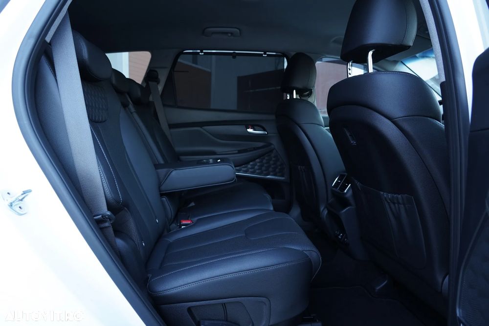 Hyundai Santa Fe - 8