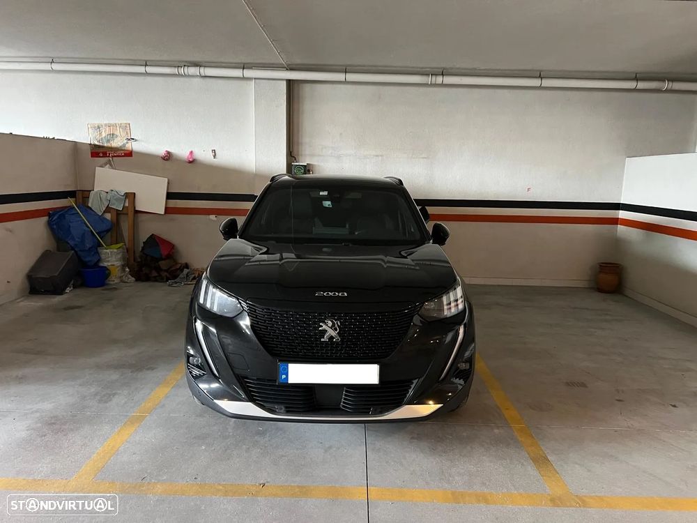 Peugeot e-2008 50 kWh GT Line - 4