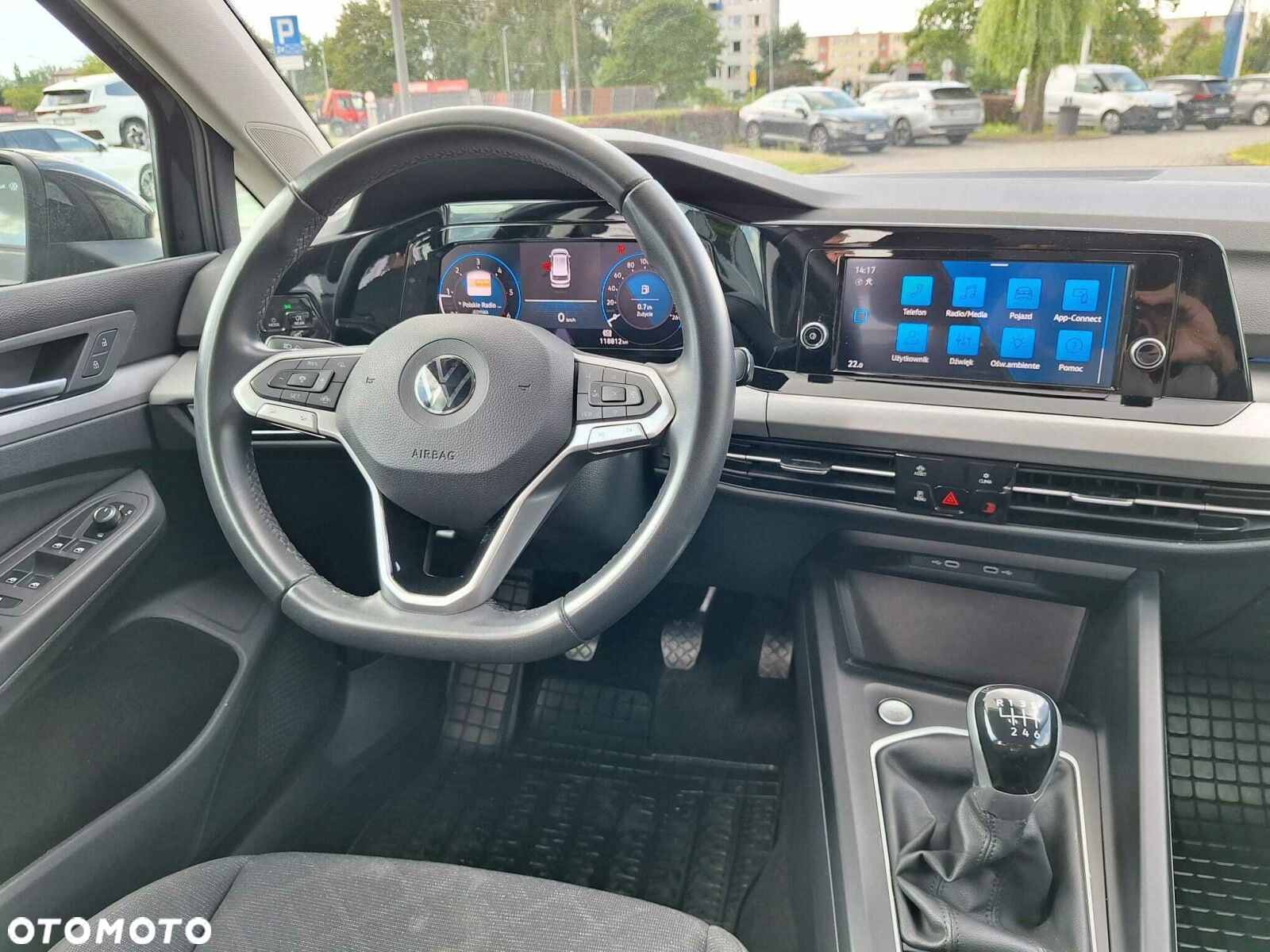 Volkswagen Golf - 12