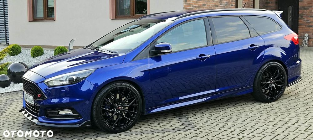 Ford Focus 2.0 EcoBoost ST-2 - 2