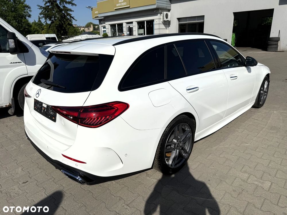 Mercedes-Benz Klasa C 200 4Matic 9G-TRONIC Edition AMG Line - 3