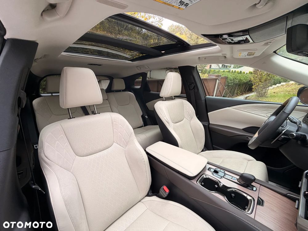Lexus RX - 23