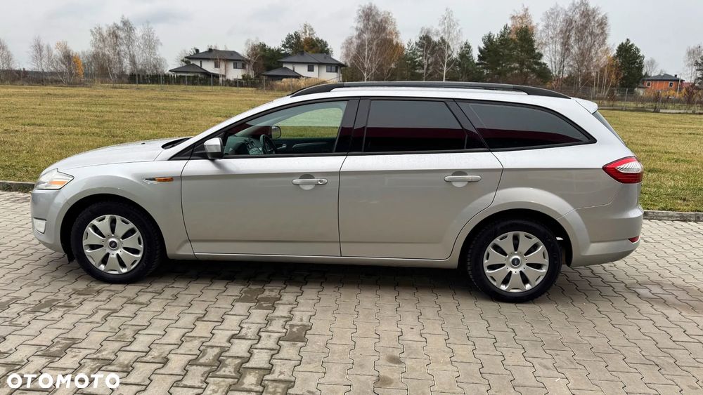 Ford Mondeo 2.0 Ambiente - 5