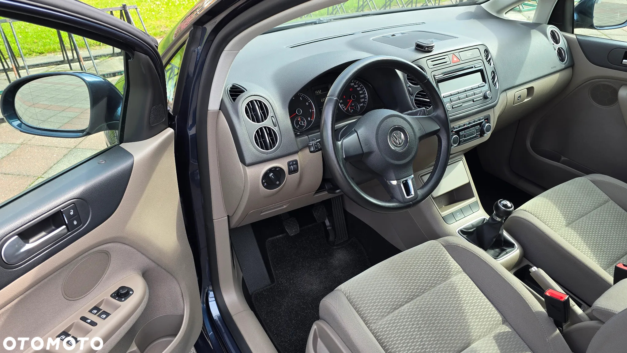 Volkswagen Golf Plus - 9