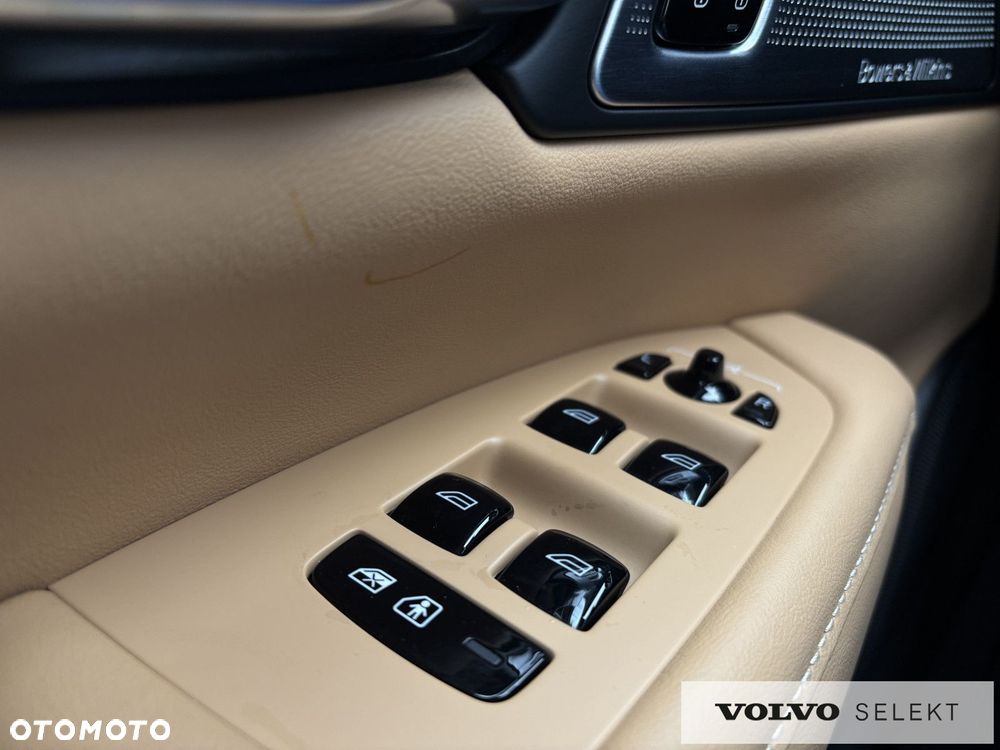 Volvo V90 - 17