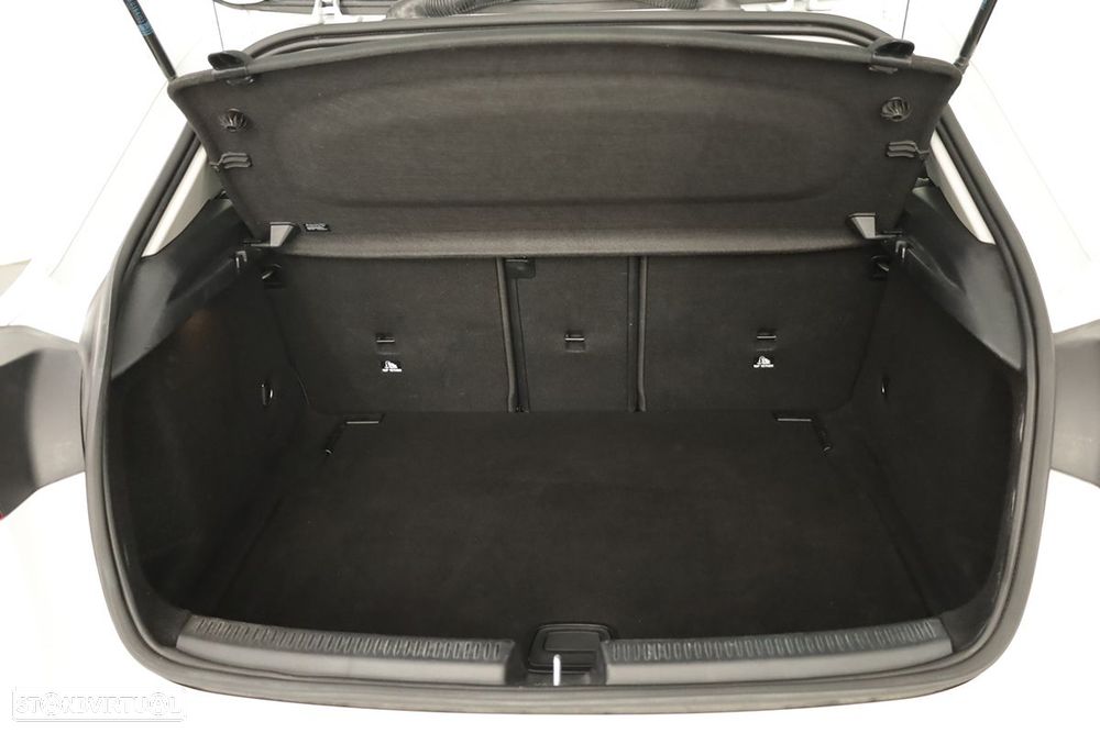 Mercedes-Benz A 200 Standard - 23
