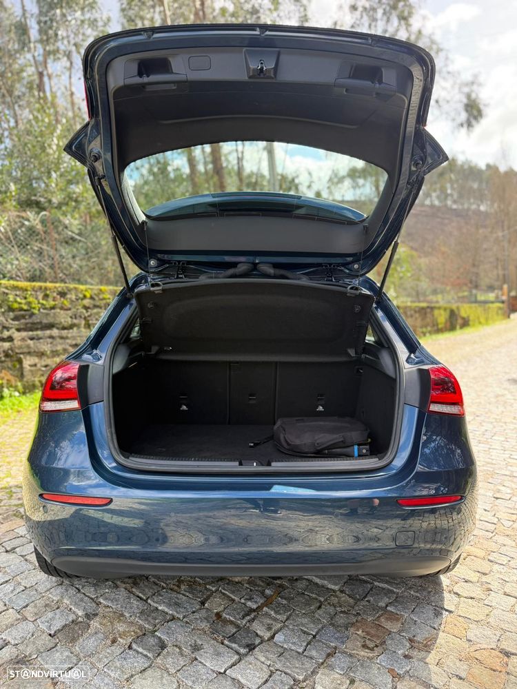 Mercedes-Benz A 250 e 8G-DCT Style - 9