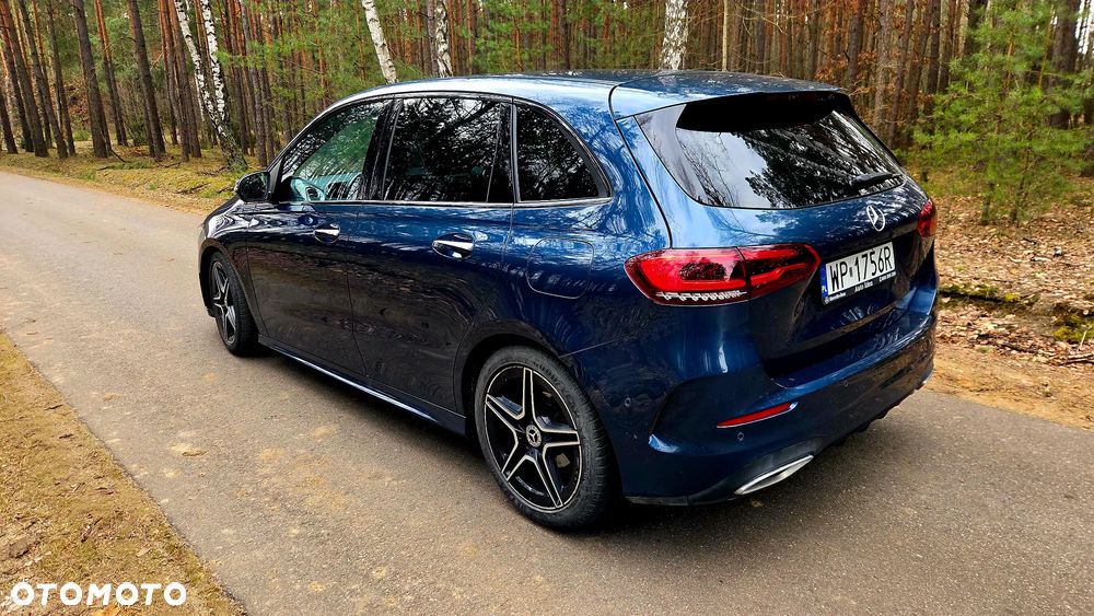 Mercedes-Benz Klasa B 180 d AMG Line 7G-DCT - 6