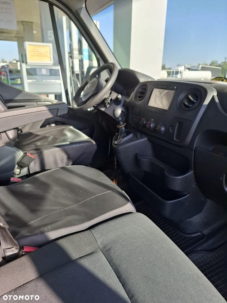 Renault Master - 15