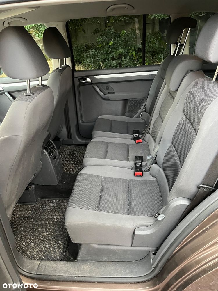Volkswagen Touran 1.6 TDI DPF Comfortline DSG - 11