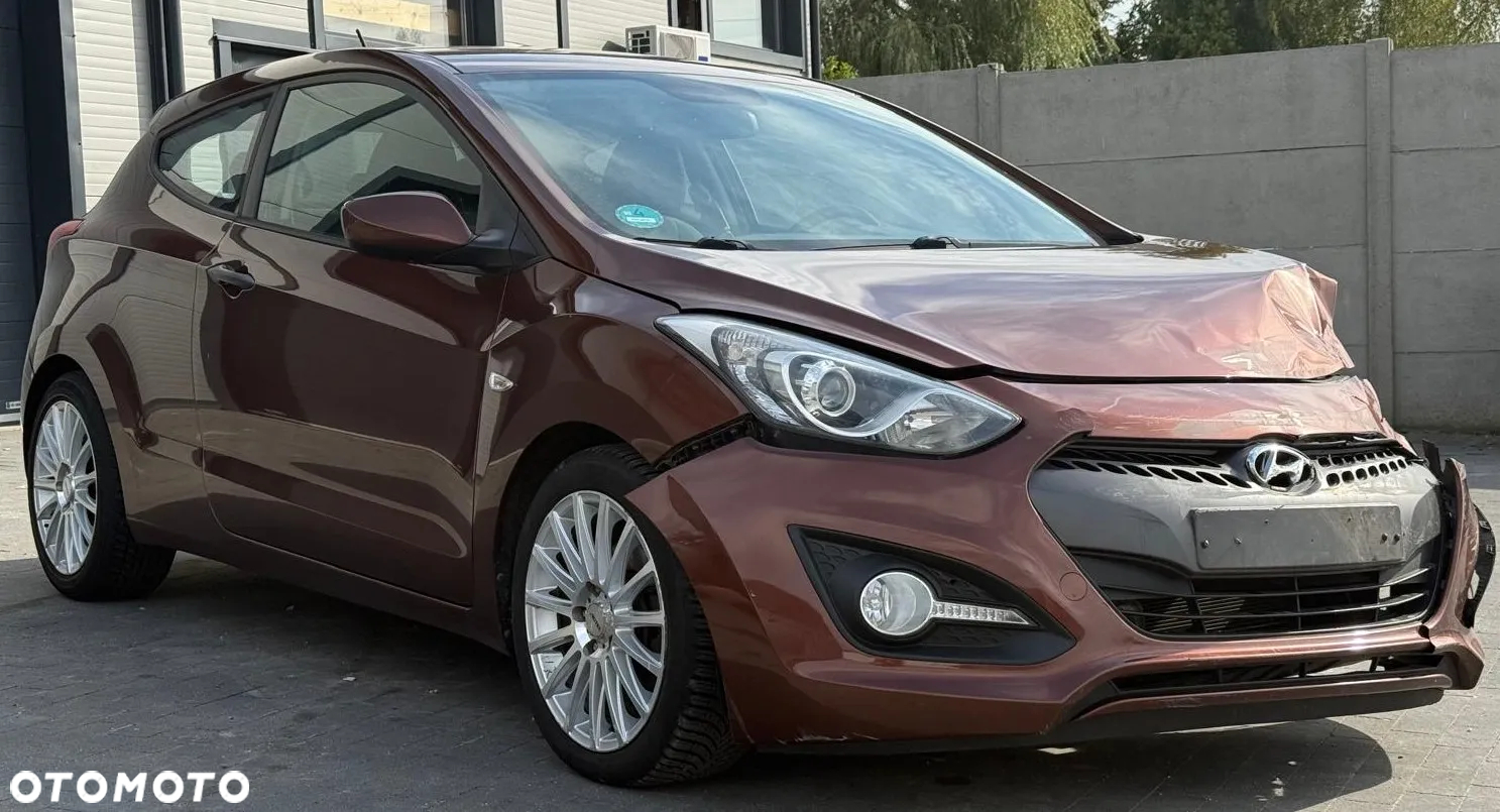 Hyundai i30 1.4 Fifa World Cup Edition - 13