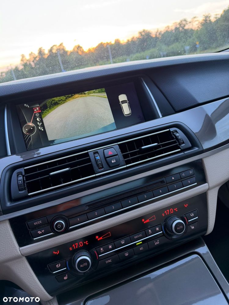 BMW Seria 5 520d - 7