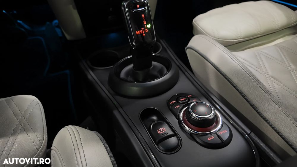 Mini Countryman Cooper Aut. Yours Trim - 27