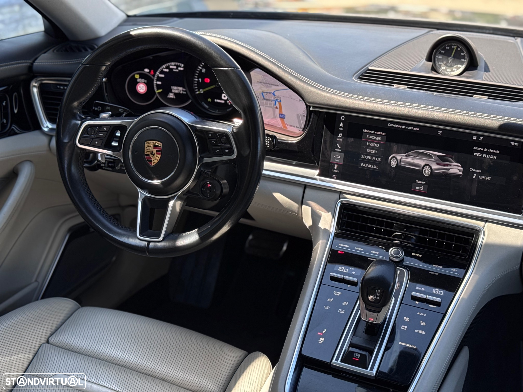 Porsche Panamera Sport Turismo 4 E-Hybrid - 7