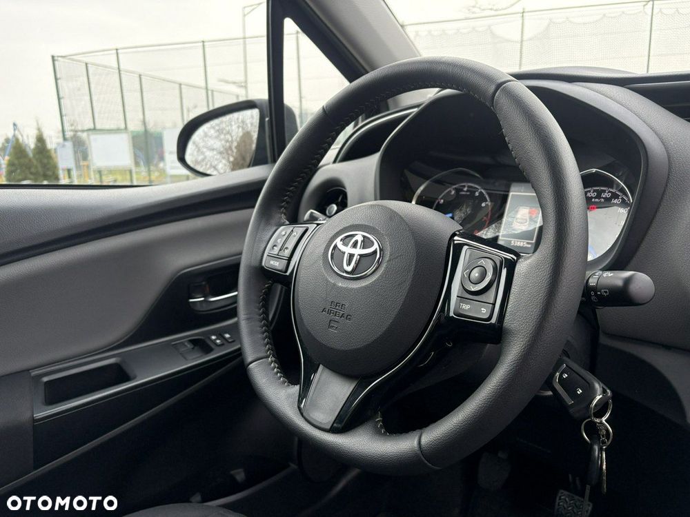 Toyota Yaris - 14