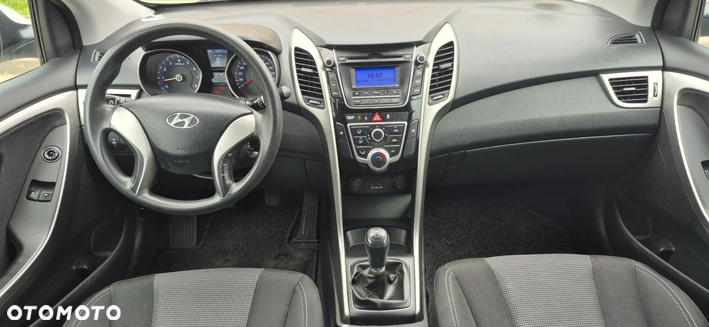 Hyundai i30 1.4 Classic - 10