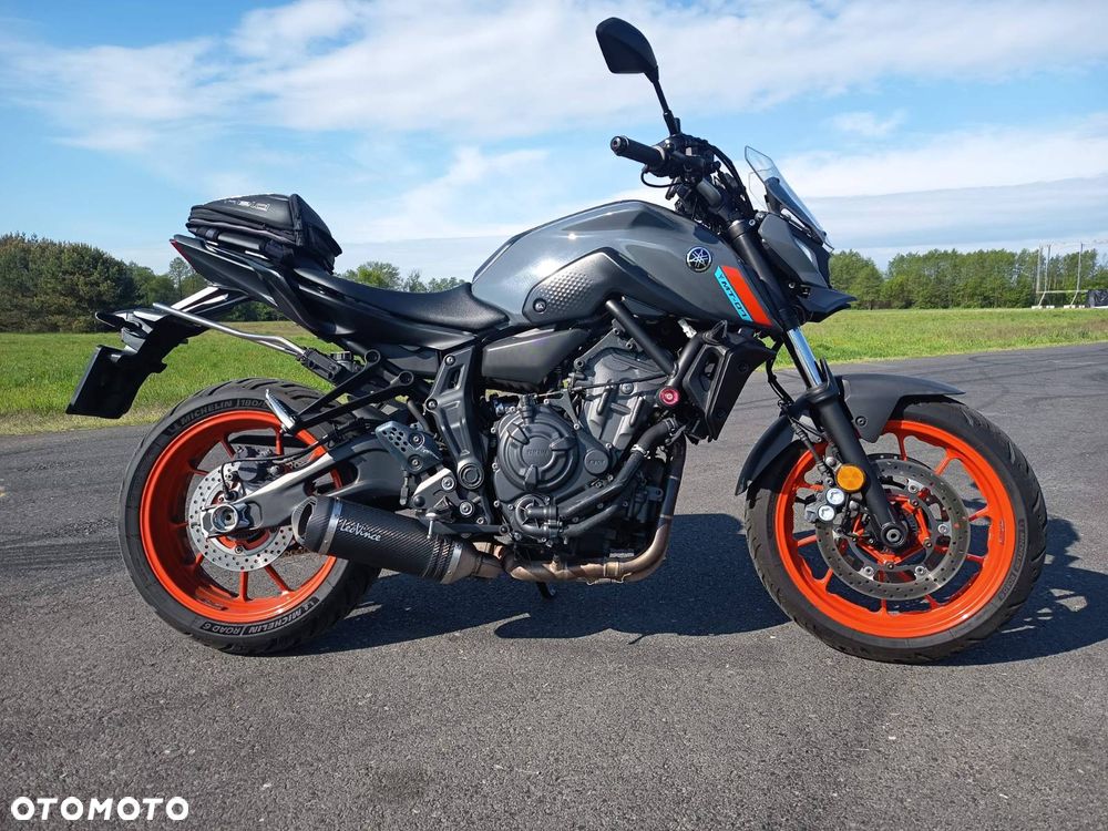 Yamaha MT - 2