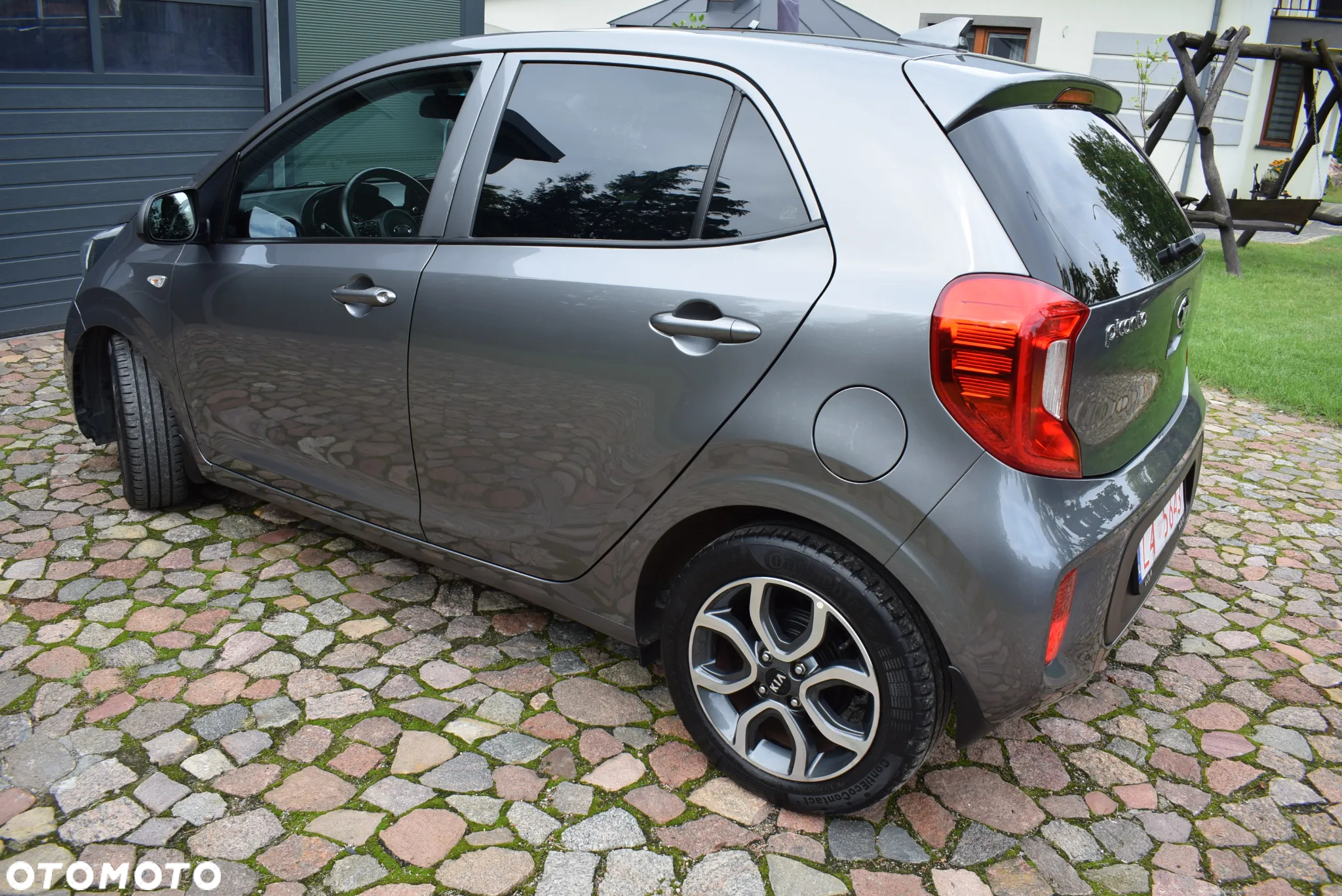Kia Picanto - 8