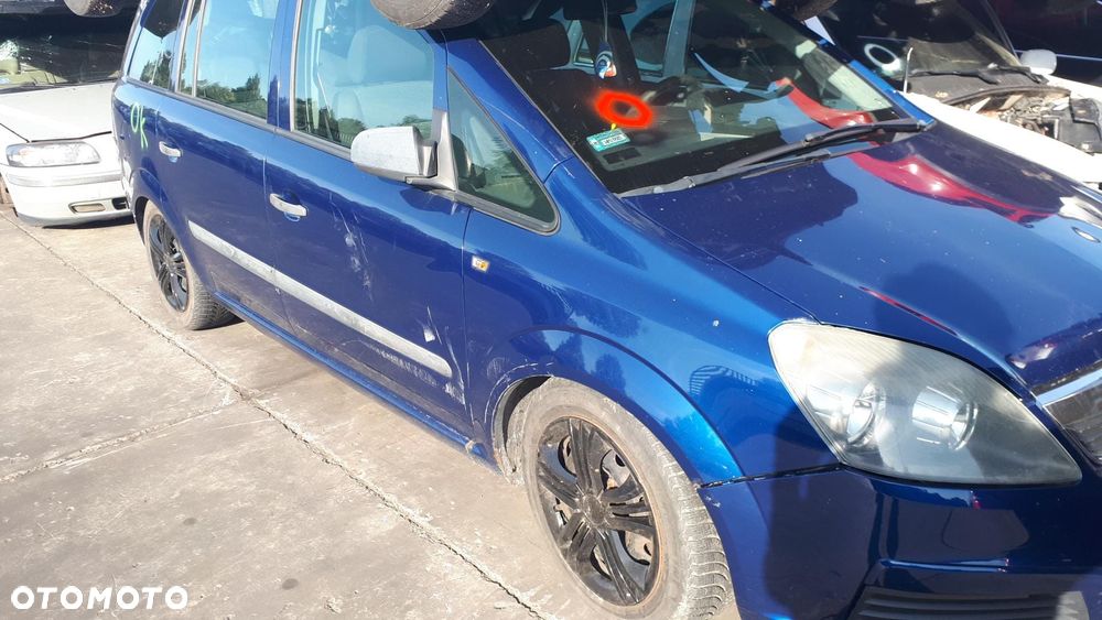 OPEL ZAFIRA B 1.9CDTI 05-08 LAMPA PRZÓD LEWA PRAWA - 32