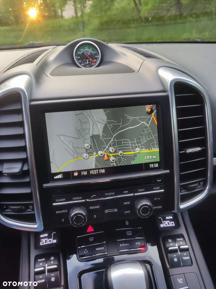 Porsche Cayenne Tiptronic S - 34