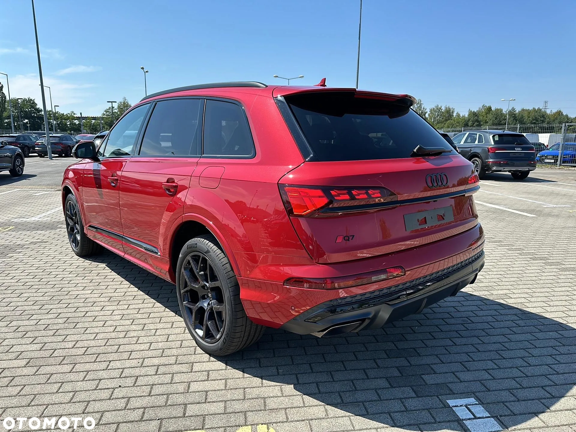 Audi Q7 55 TFSI e PHEV Quattro S Line Tiptr - 4
