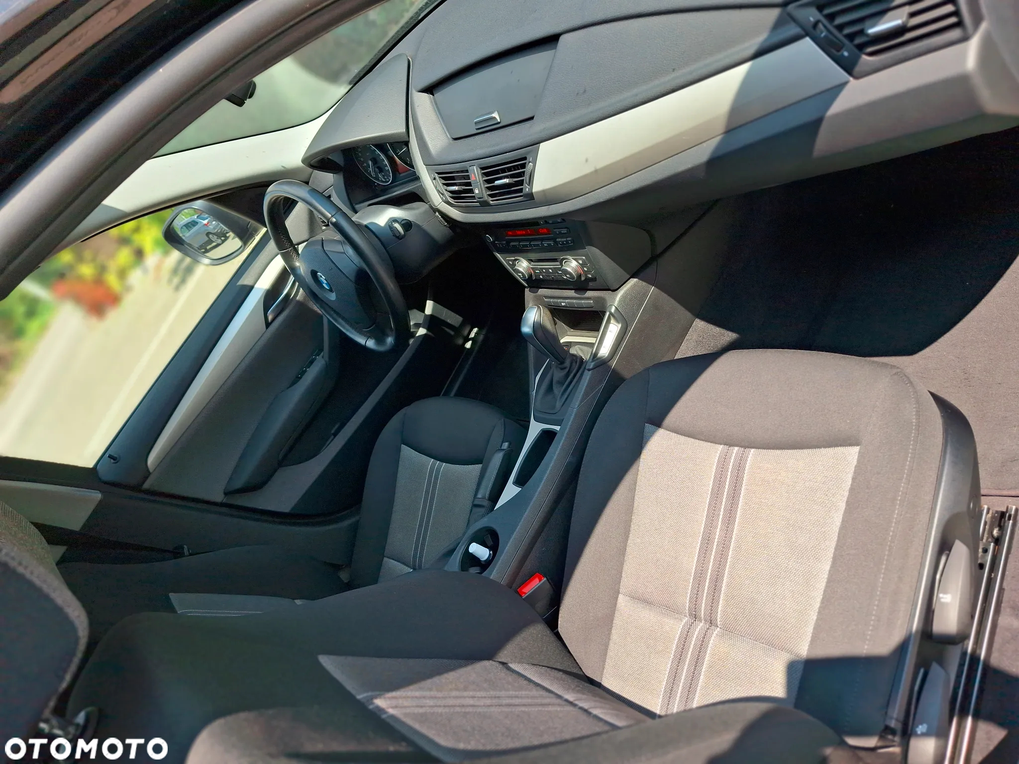BMW X1 - 8