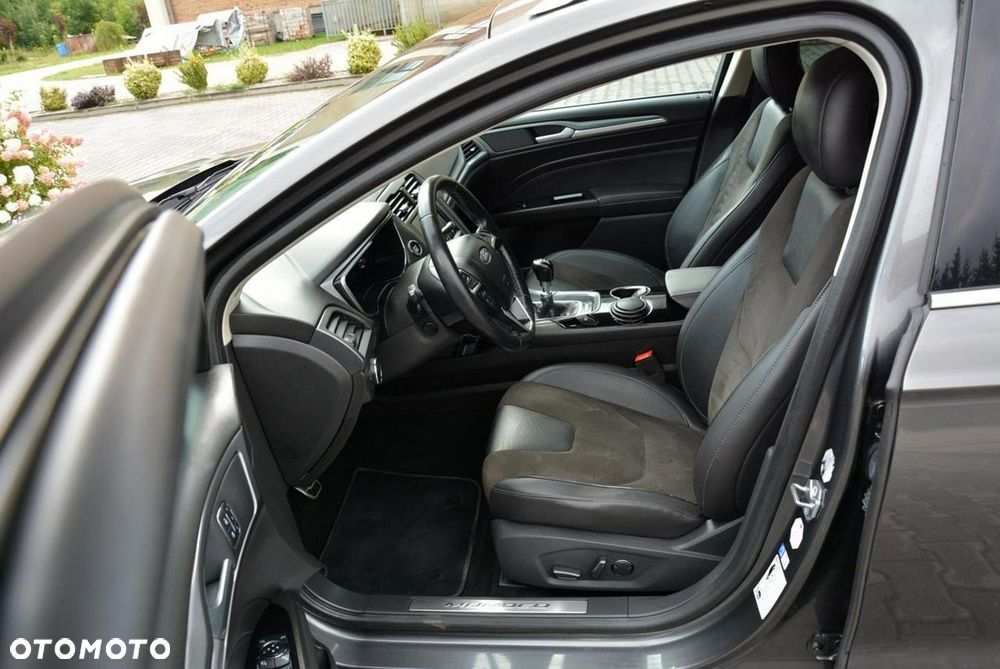 Ford Mondeo 2.0 TDCi ST-Line - 17