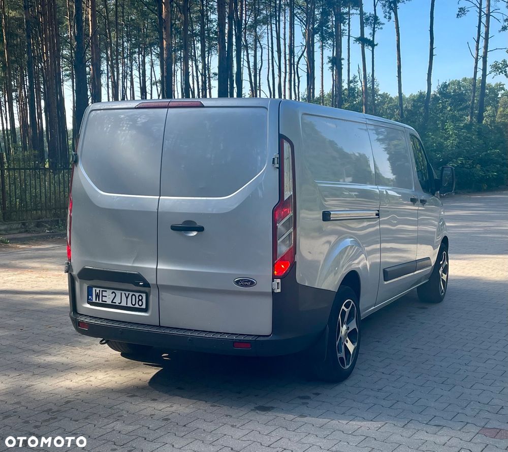 Ford Transit Custom - 9