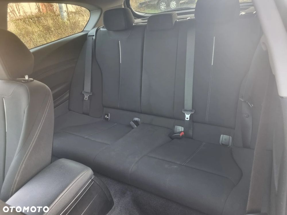 BMW Seria 1 114i Sport Line - 21