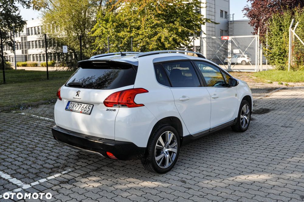 Peugeot 2008 - 4