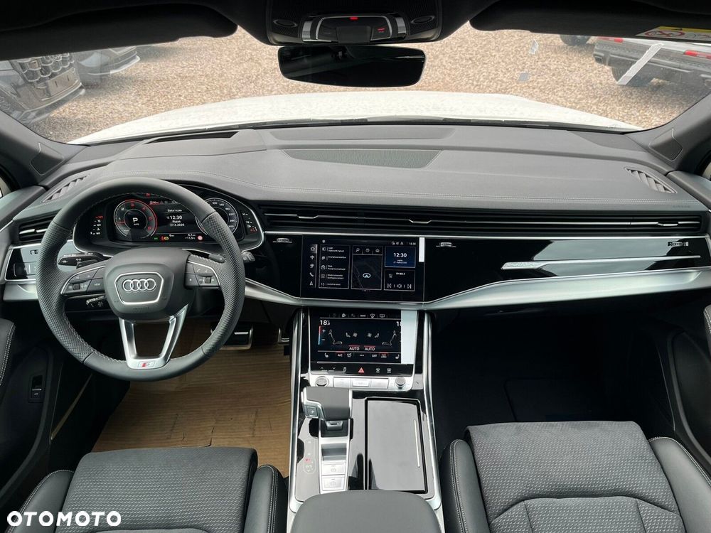 Audi Q7 - 11