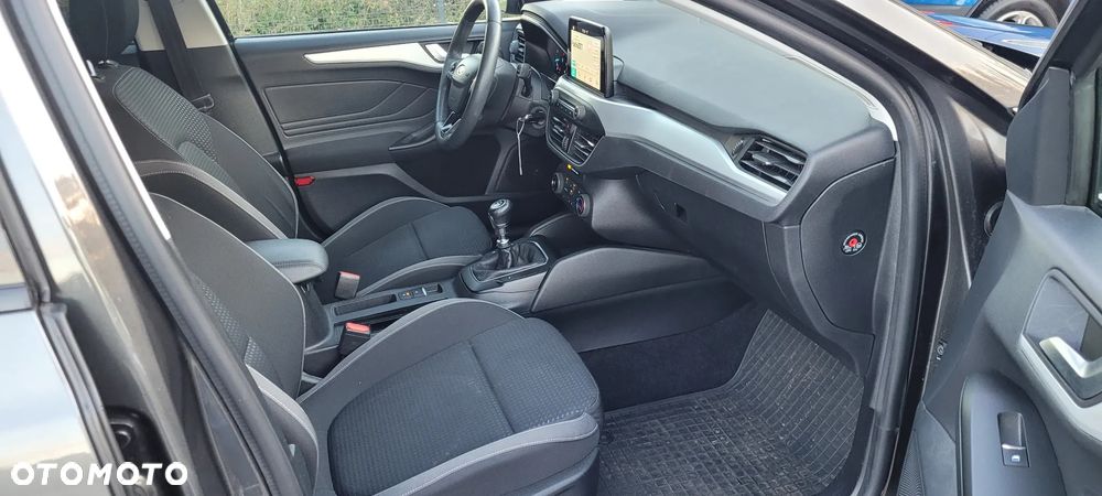 Ford Focus - 17