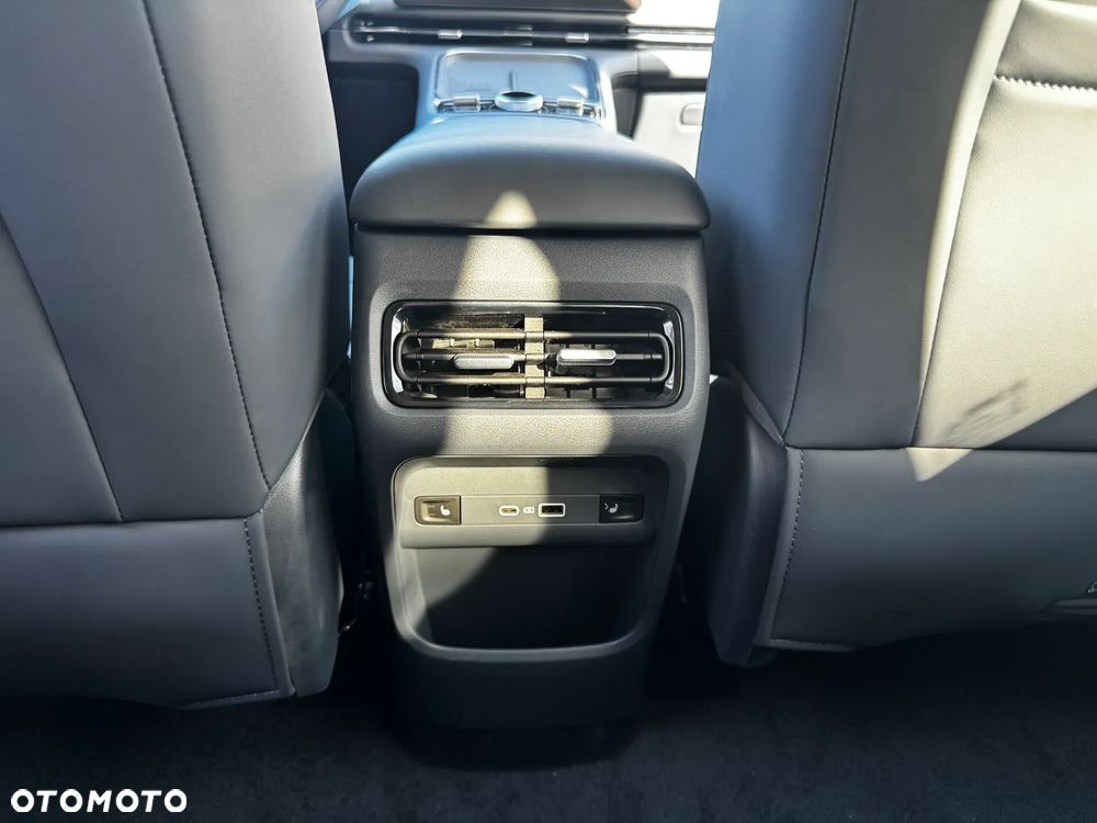 Geely Starray - 22