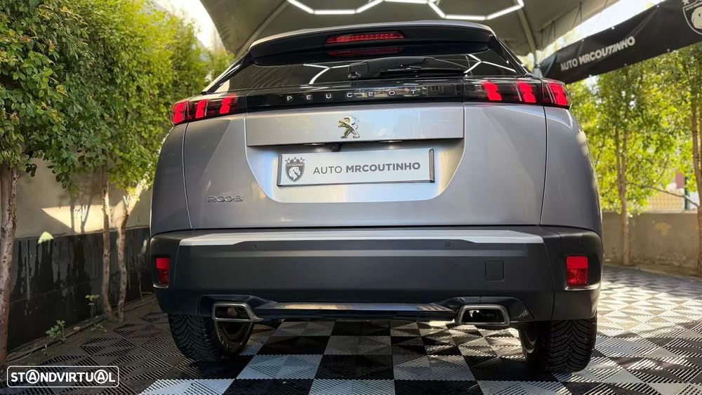 Peugeot 2008 1.2 PureTech Allure Pack - 6
