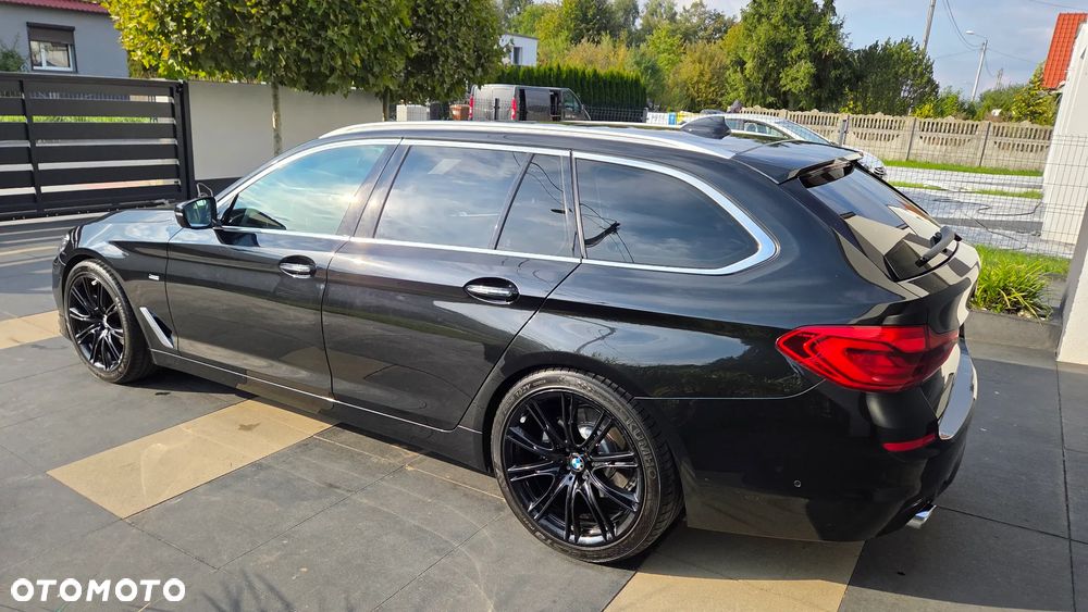 BMW Seria 5 520d Luxury Line sport - 3