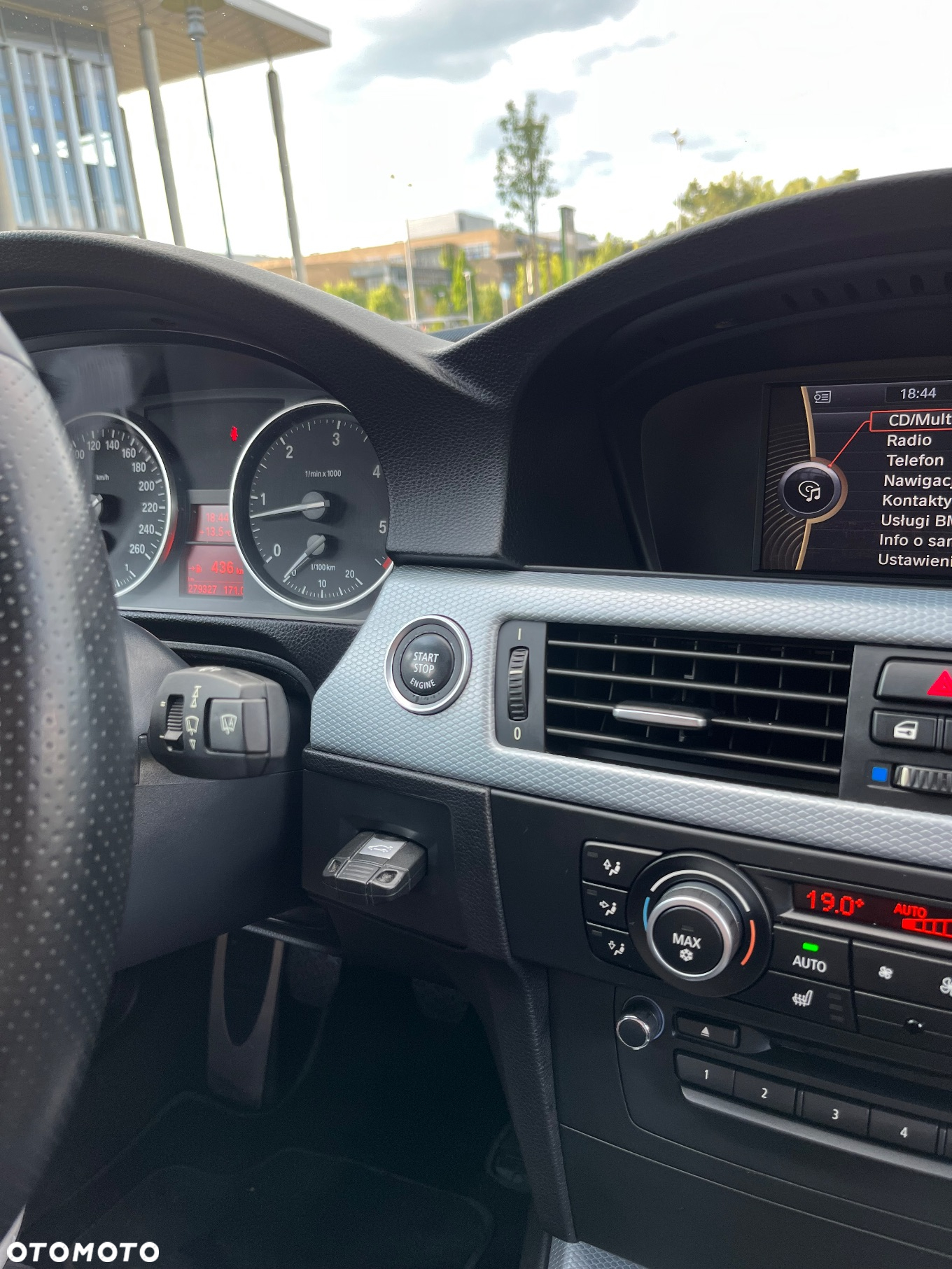 BMW Seria 3 330d - 23