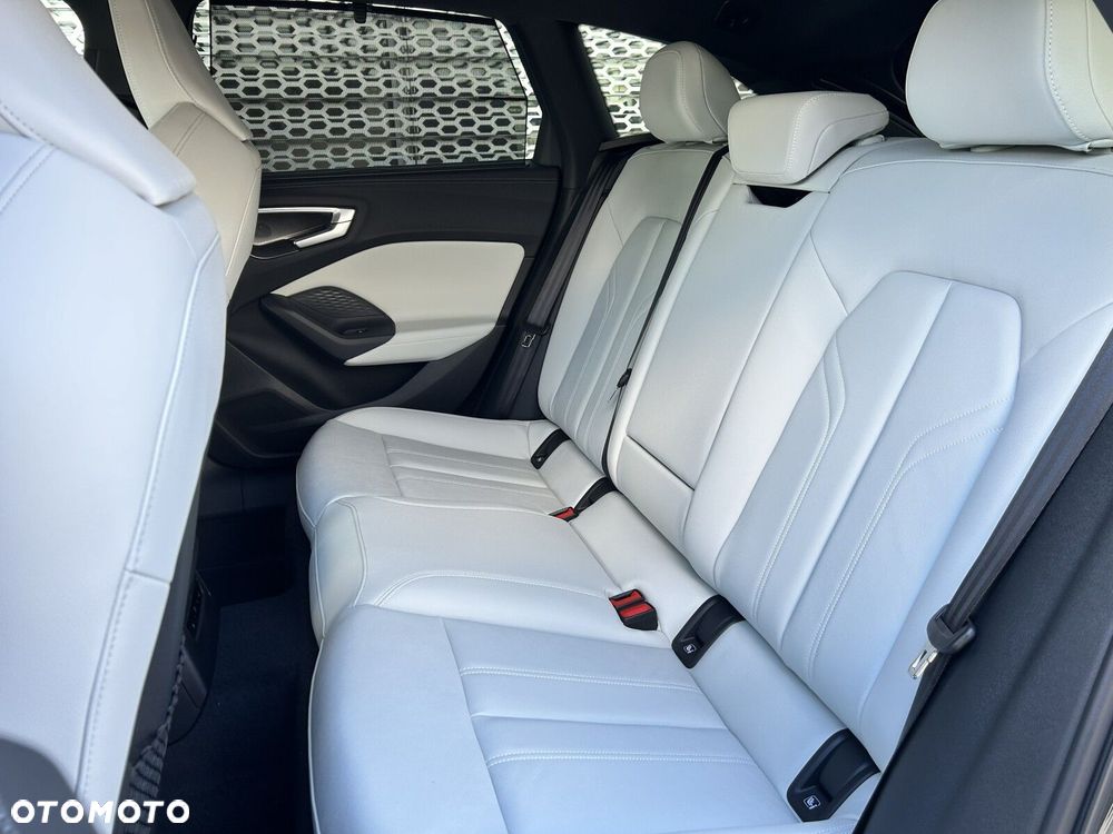 Audi A5 Avant - 9