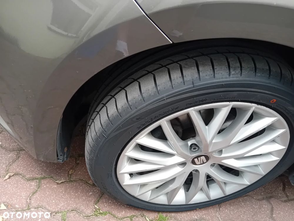 Seat Leon 2.0 TDI Style S&S - 11