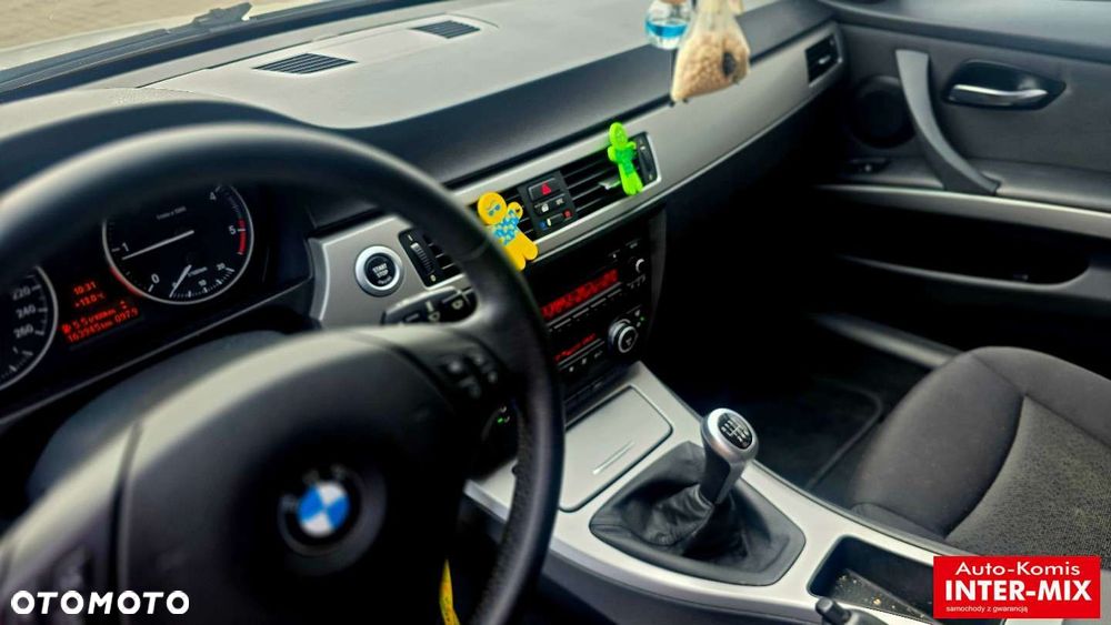 BMW Seria 3 - 25