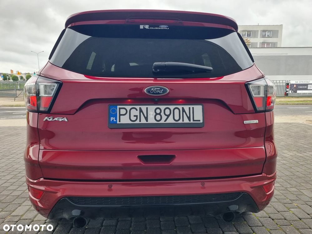 Ford Kuga 1.5 EcoBoost 2x4 ST-Line - 39