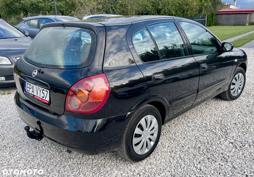 Nissan Almera 1.5 visia - 8