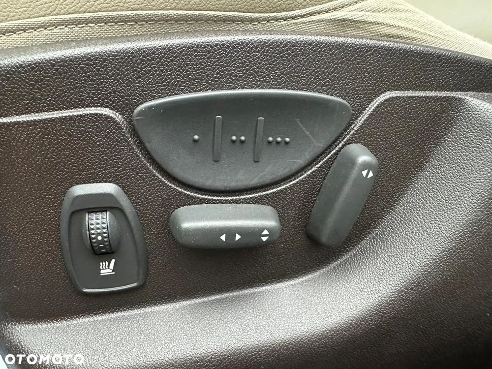 Renault Grand Scenic 2.0 16V 140 CVT Luxe - 6