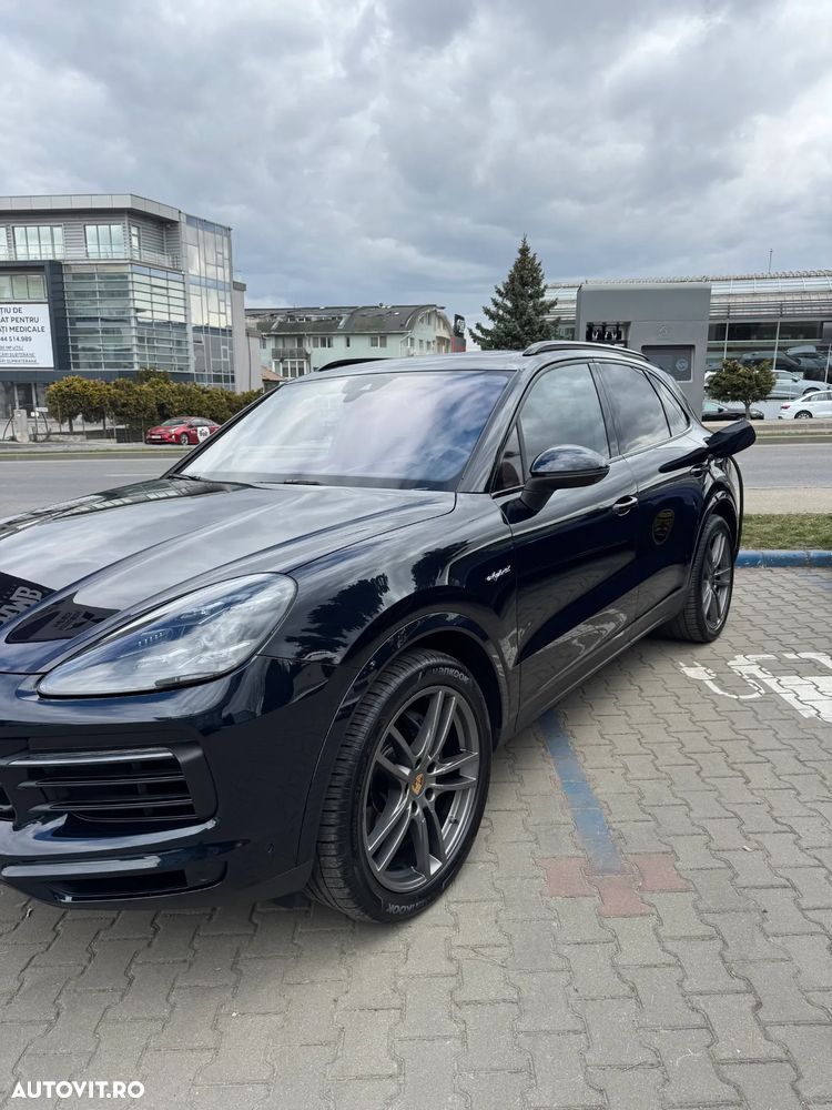 Porsche Cayenne E-Hybrid Tiptronic S - 32