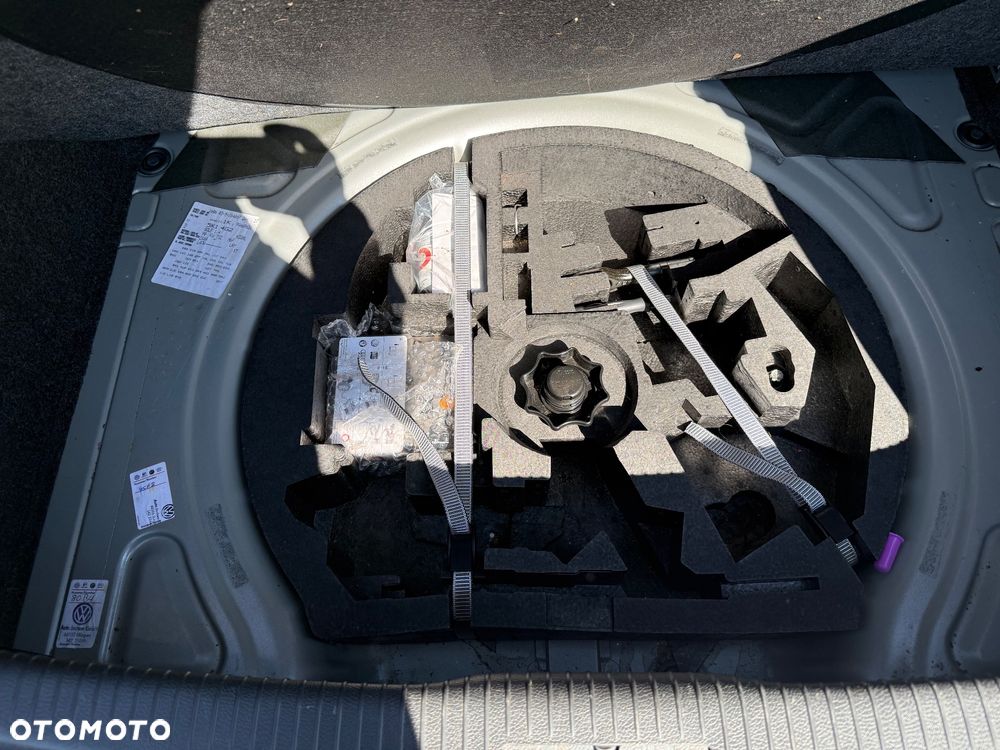 Volkswagen Golf 1.4 TSI Highline - 22