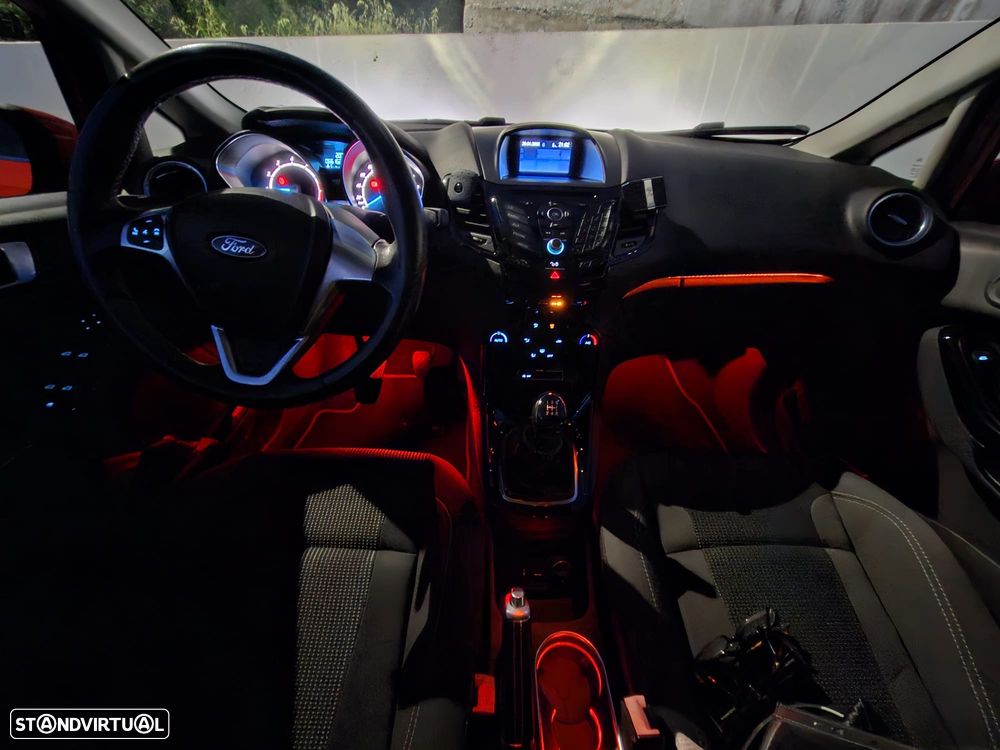 Ford Fiesta 1.0 EcoBoost Active - 15