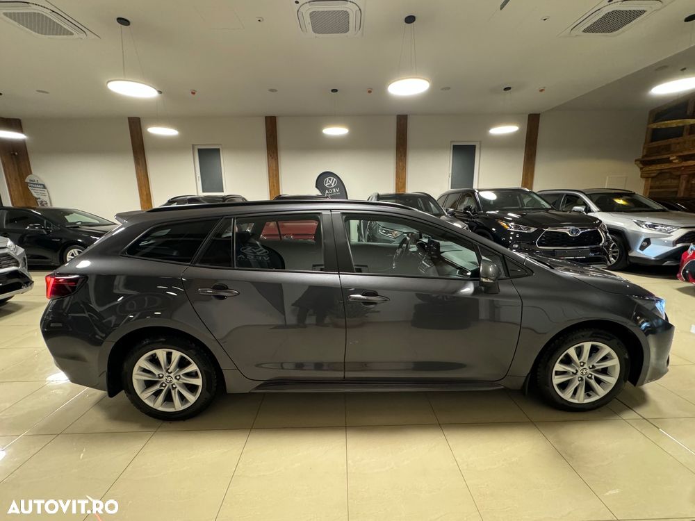 Toyota Corolla 1.8 Lounge - 5