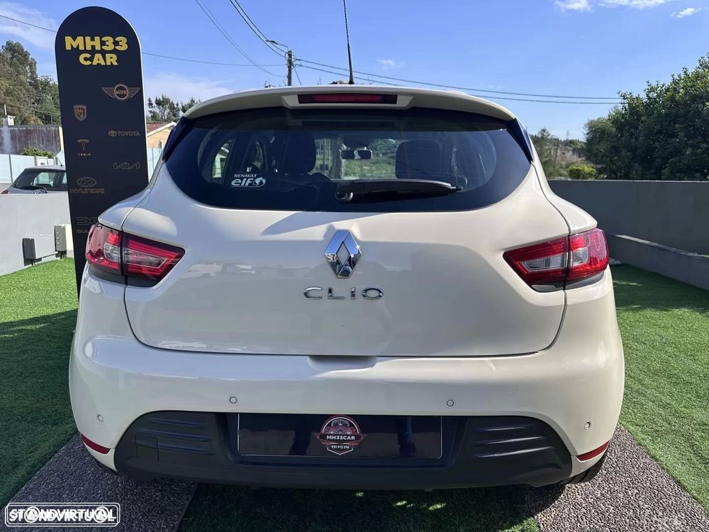 Renault Clio 0.9 TCe Limited Bi-Fuel - 8