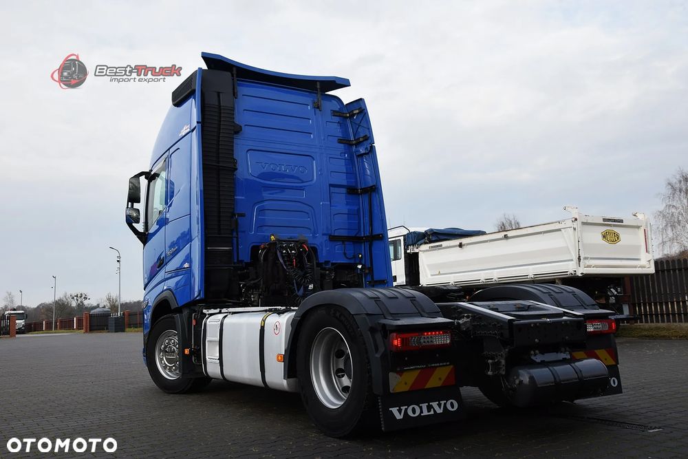 Volvo FH 460 XL  / FULL LED / ZBIORNIKI 1220 L /  PO ZŁOTYM KONTRAKCIE  / STANDARD - 23