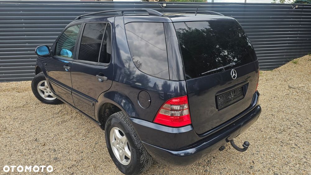 Mercedes-Benz ML - 10